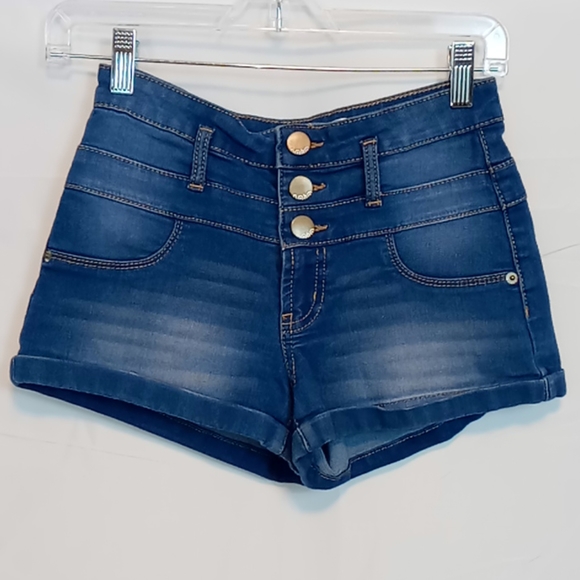 No Boundaries Pants - Womens shorts junior size 5 no boundaries